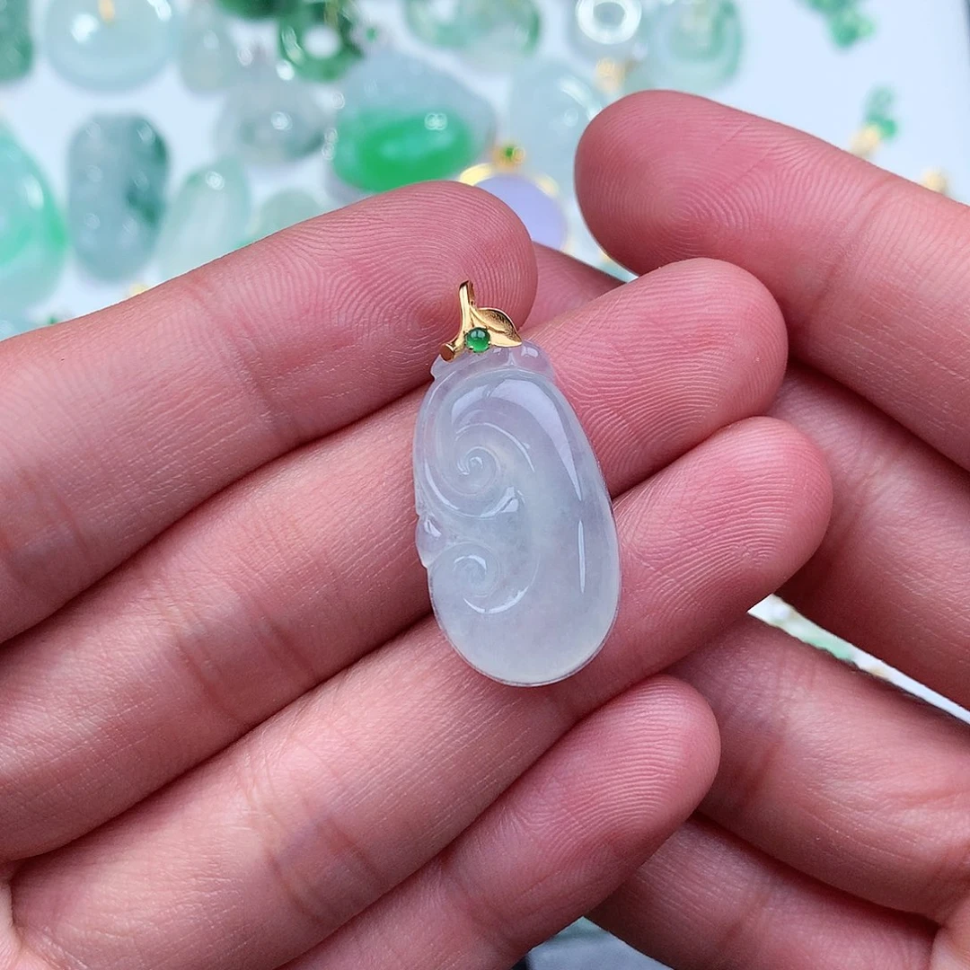 翡翠吊坠(不含链)18K金镶嵌