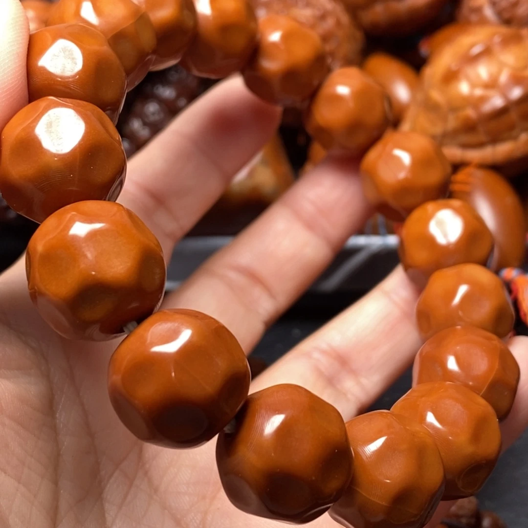 吊坠猴头核桃猴头