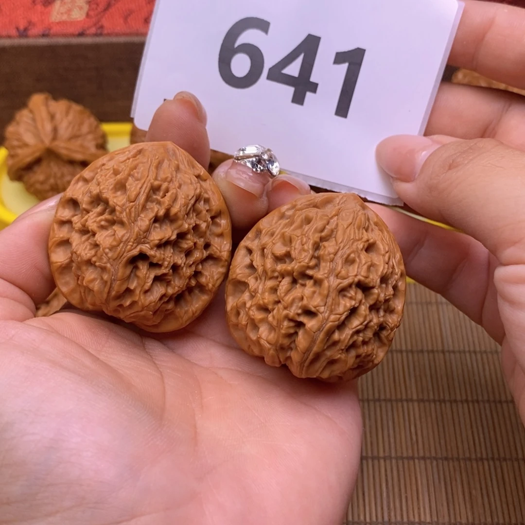 文玩核桃把件641水龙40