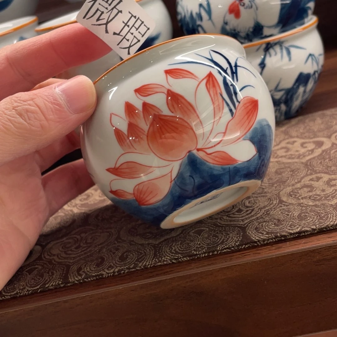 釉下手绘茶具微瑕