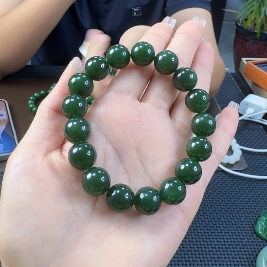 手链未镶嵌和田玉（碧玉）卡12