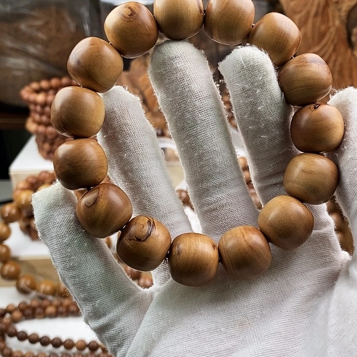 檀香木其他横纹黑肉老山檀香15*16瑕疵福利款