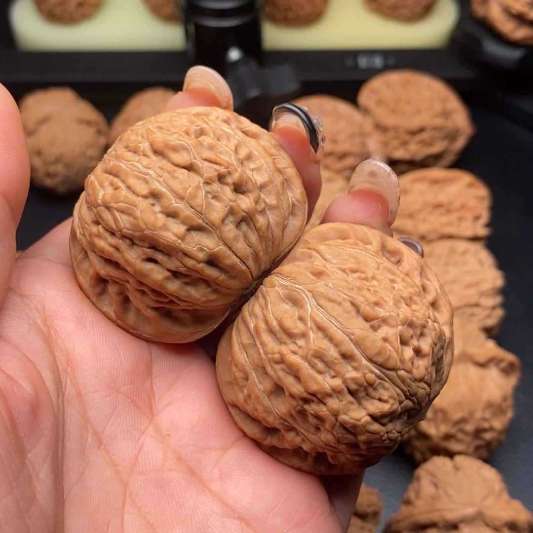 【闪购商品】余****己文玩核桃手把件铁锤