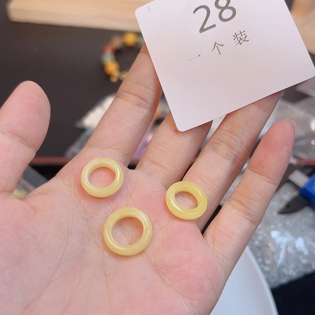 水晶珠宝半成品未镶嵌28 。