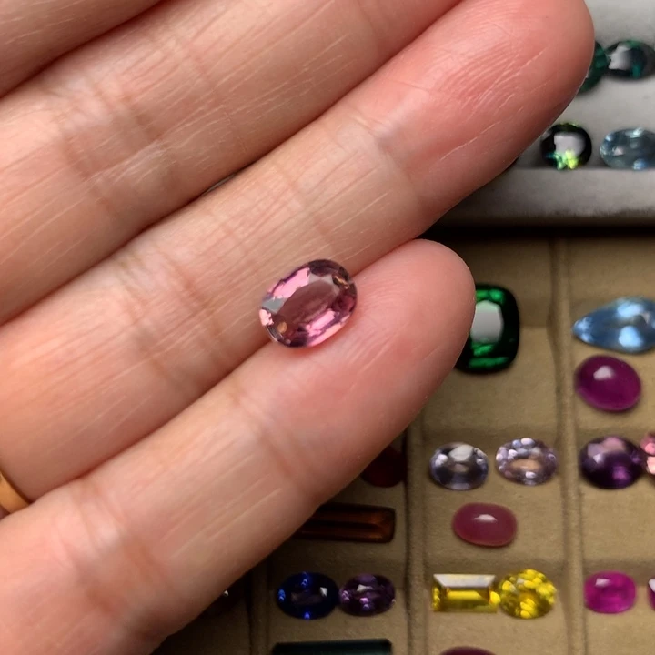 未镶嵌裸石规格碧玺