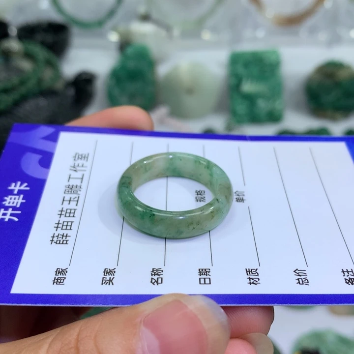 【闪购商品】独山玉未镶嵌戒圈19内径随****杨