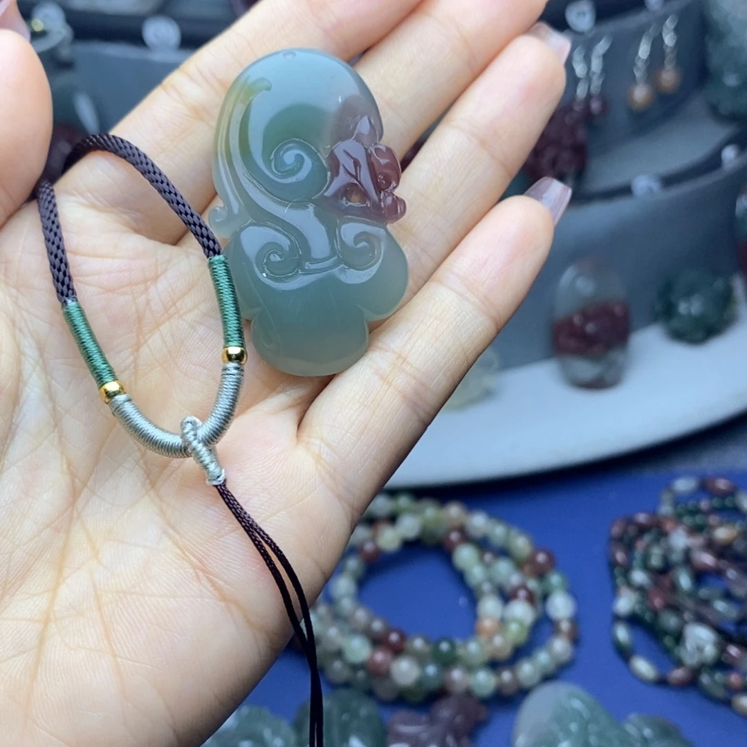 用***9玛瑙/玉髓未镶嵌吊坠(不含链)