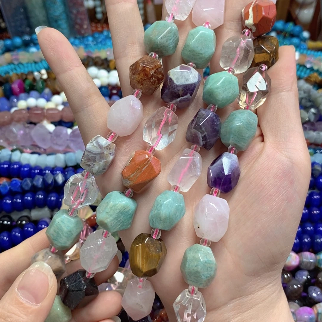 玛瑙/玉髓足银镀金镶嵌珠宝半成品多宝一条卡13*17mm