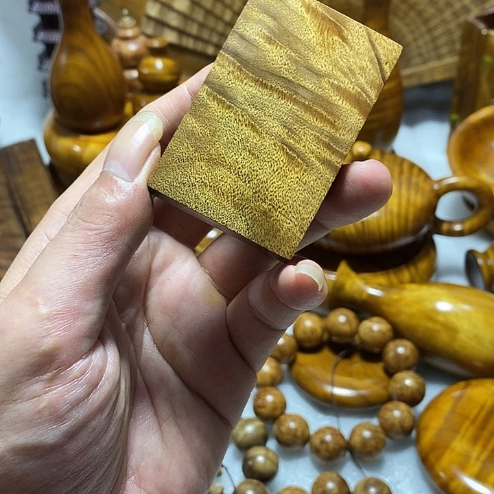 金丝楠木小叶桢楠木