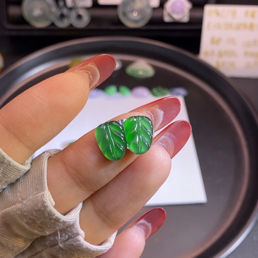 【闪购商品】翡翠挂件未镶嵌叶子