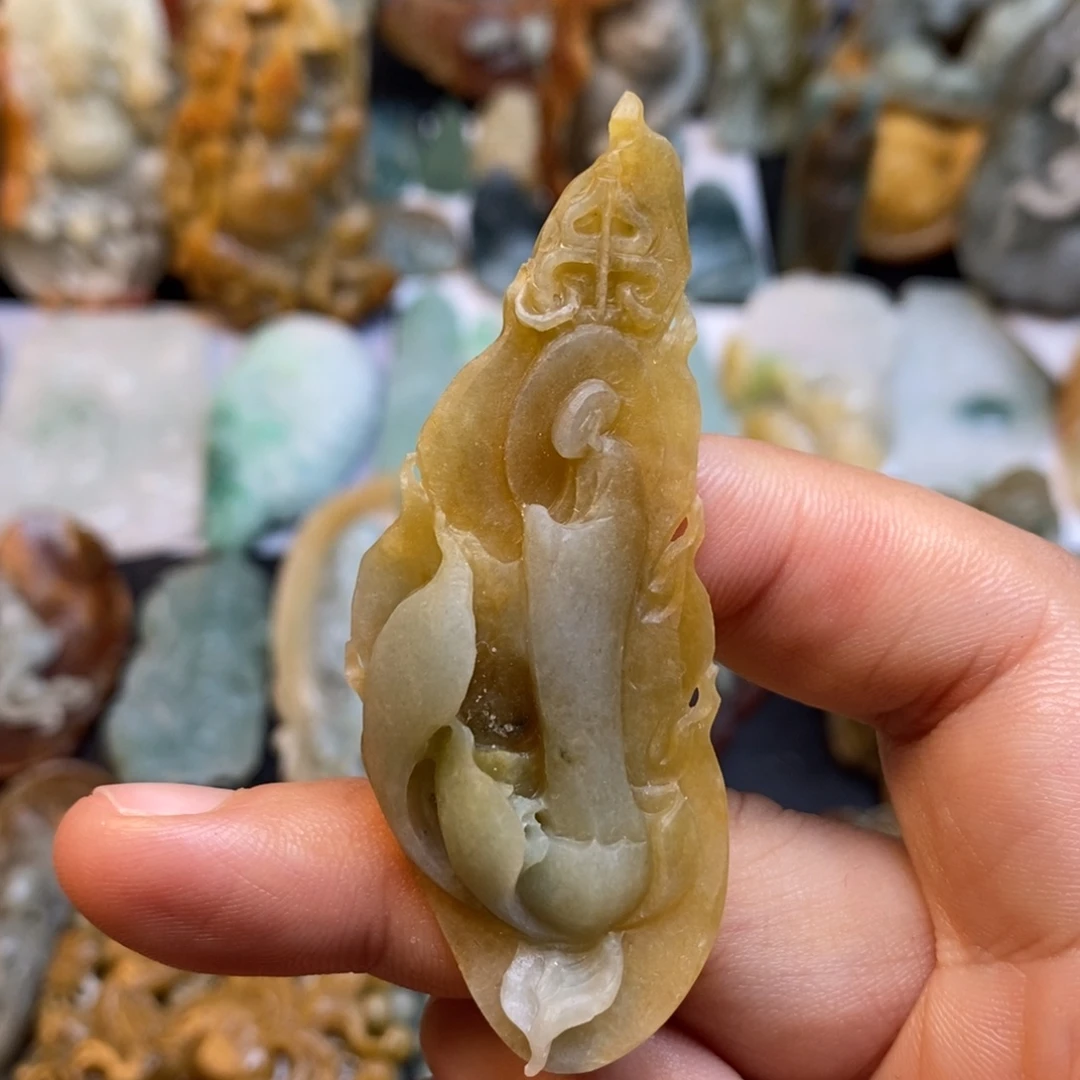 定制翡翠未镶嵌特色21