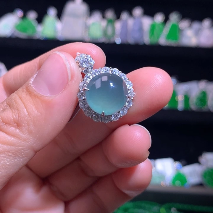 【闪购商品】颈饰银S925镶嵌翡翠天然翡翠