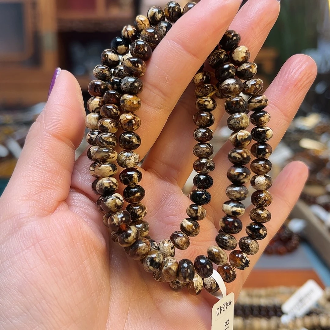 琥珀未镶嵌裸石抚顺琥珀七20402