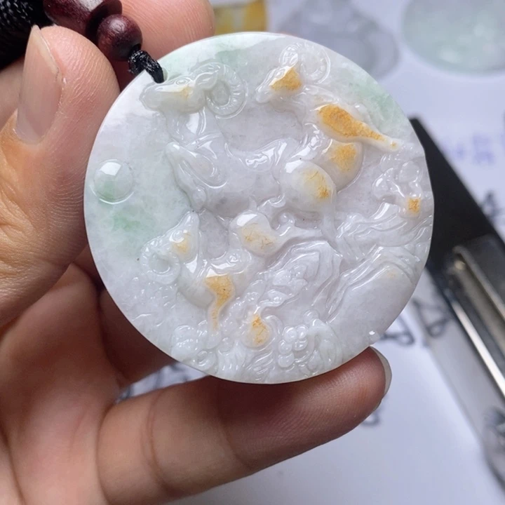 颈饰未镶嵌翡翠翡翠