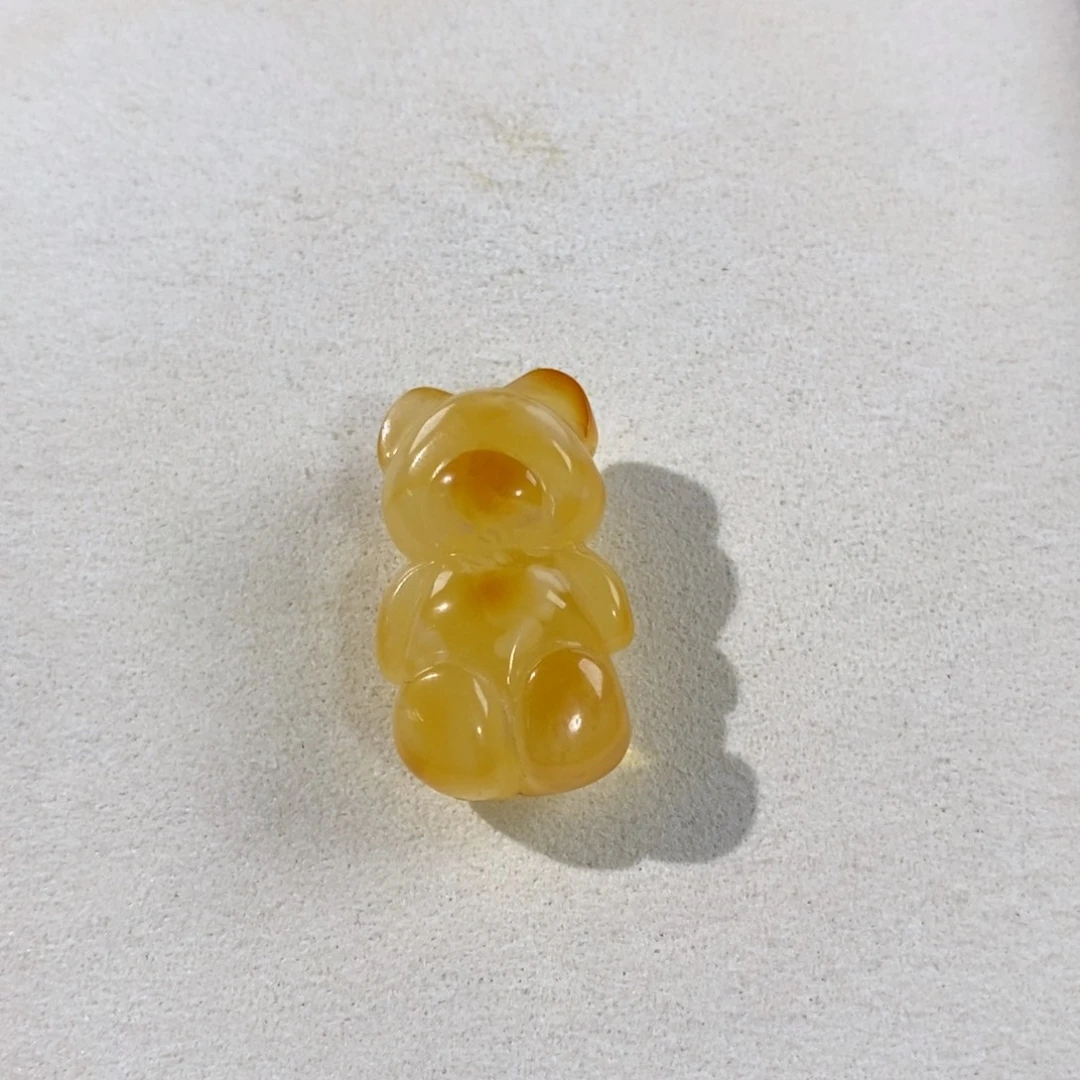 蜜蜡未镶嵌裸石小熊