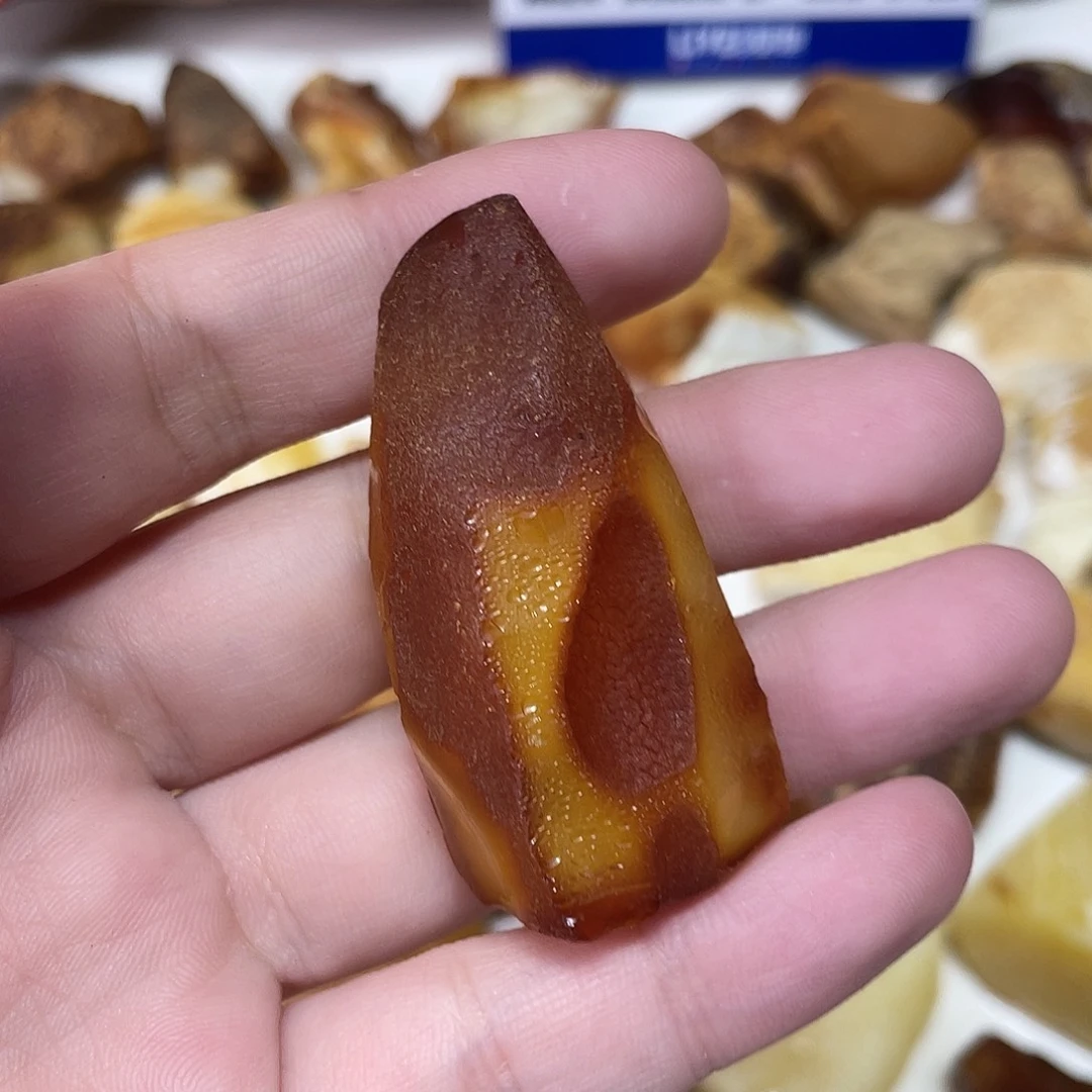 定制琥珀未镶嵌O****n原矿琥珀