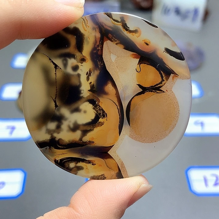 未镶嵌颈饰玛瑙/玉髓