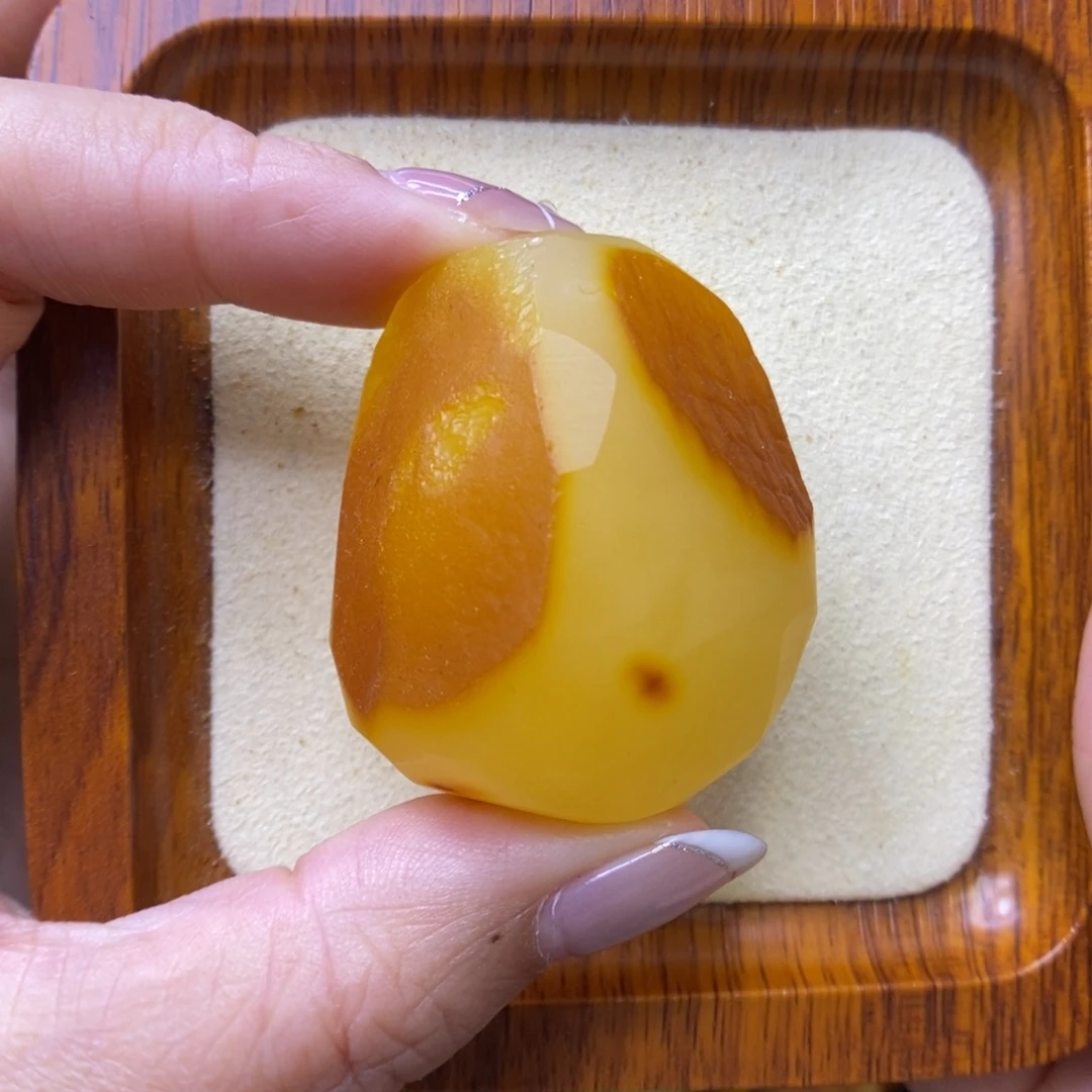 未镶嵌定制琥珀悟**旅敏