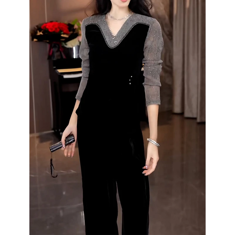 高级轻奢气质撞色拼接丝绒套装2025新时尚百搭修身显瘦v领两件套