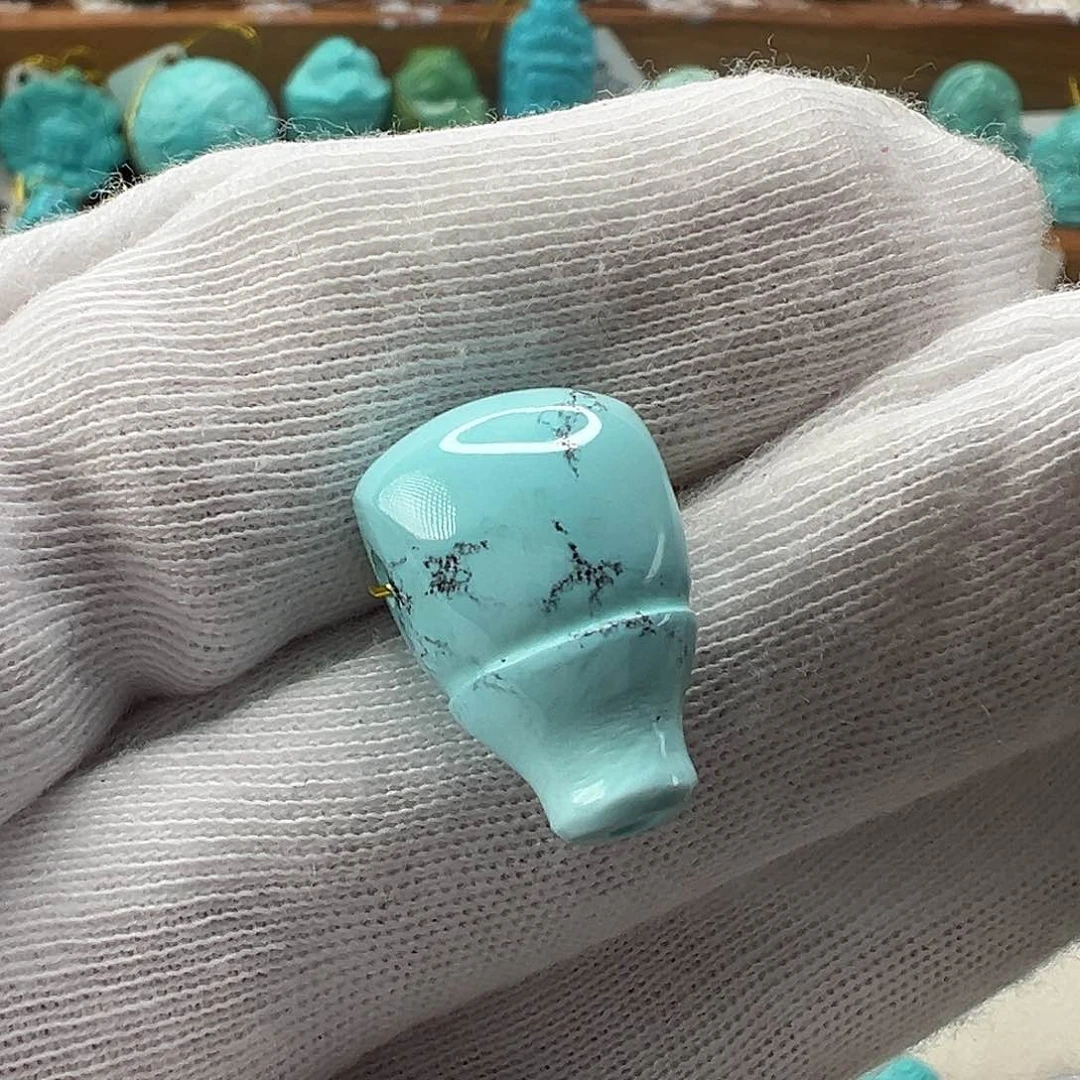 绿松石配饰未镶嵌