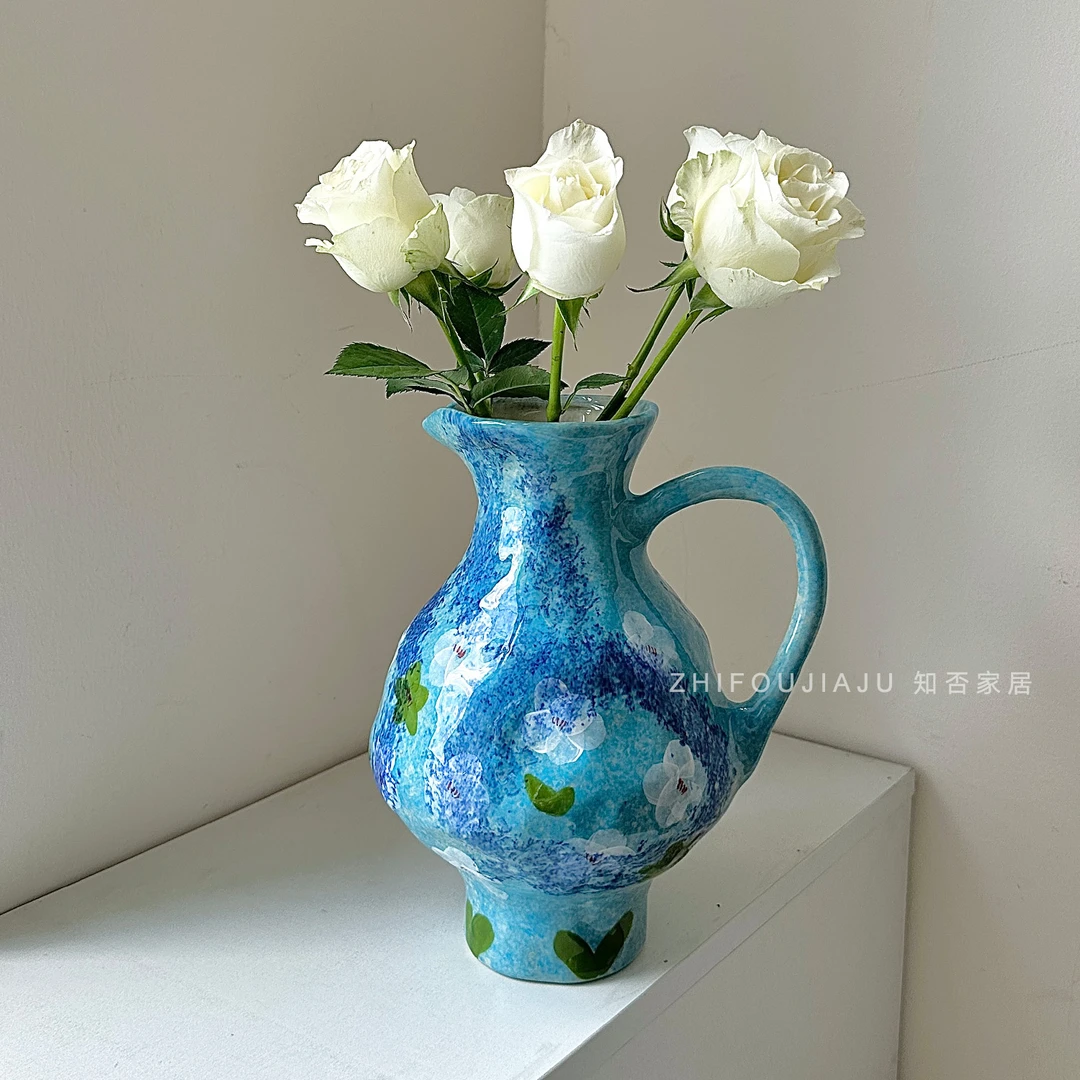 单耳蓝色茶花手绘陶瓷花瓶高级感侘寂风水培艺术感客厅复古花器