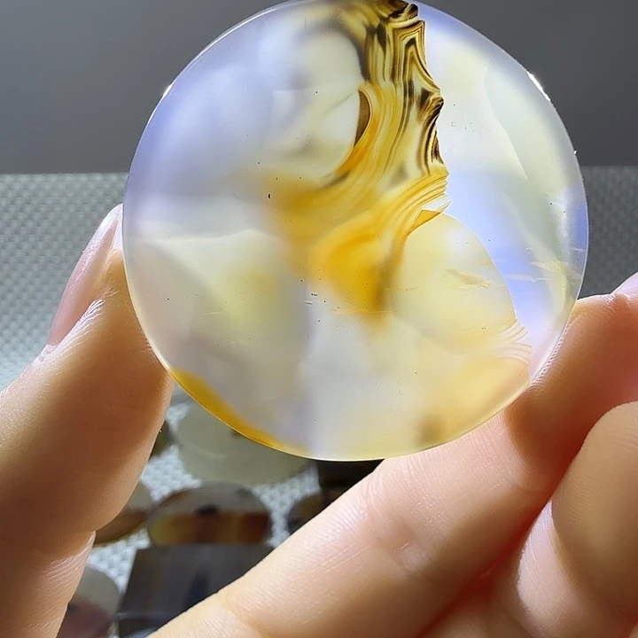玛瑙/玉髓未镶嵌吊坠(不含链)38