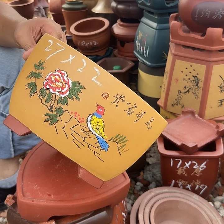 紫砂花盆紫砂花盆