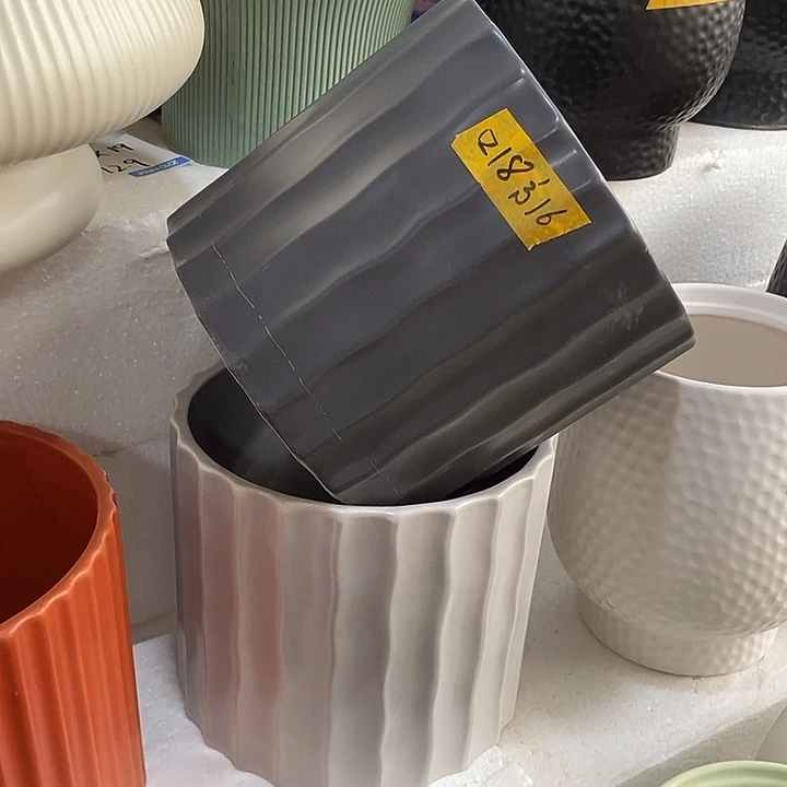 摆件多肉植物盆瑕疵有孔