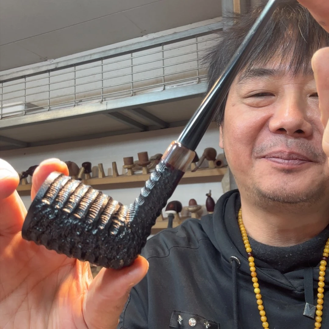 E**c焦耀烟斗一直斗