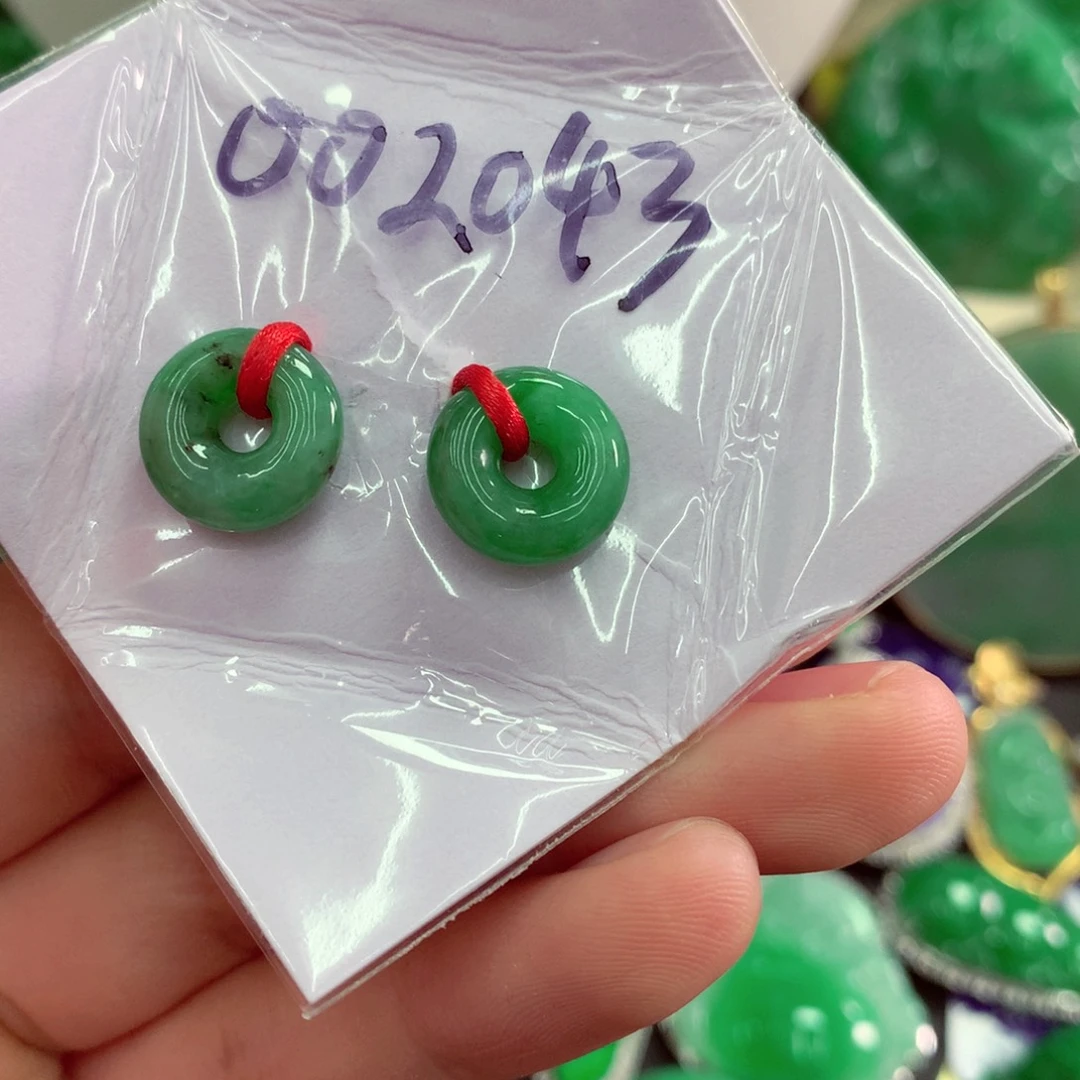翡翠未镶嵌吊坠(不含链)多样性发一对