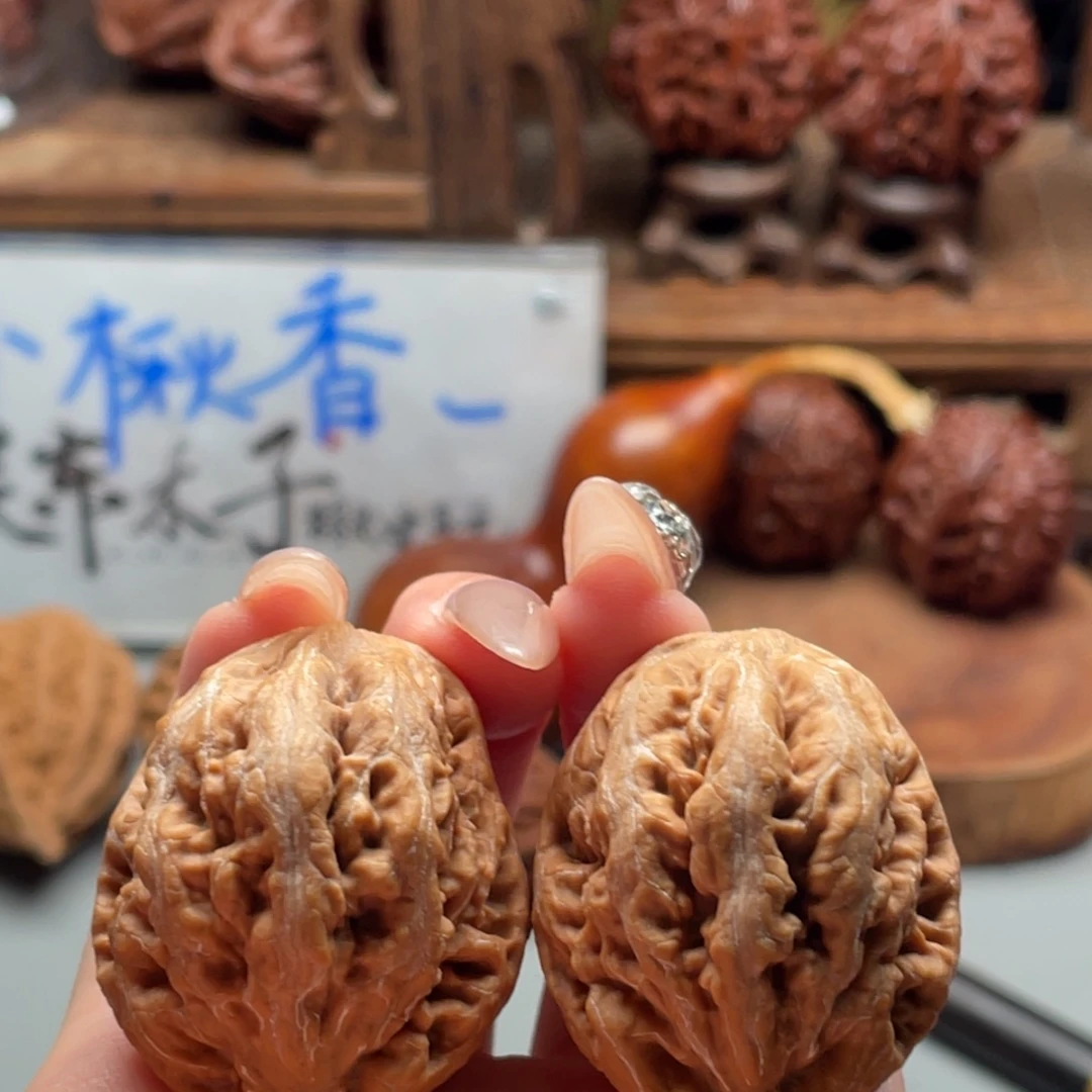 文玩核桃把件小楸香28