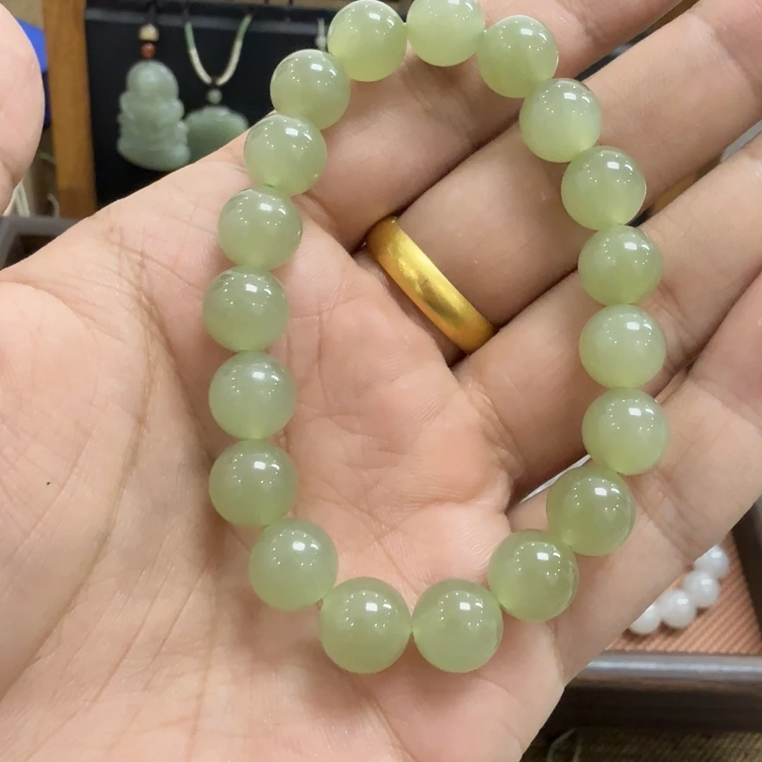 和田玉未镶嵌手串