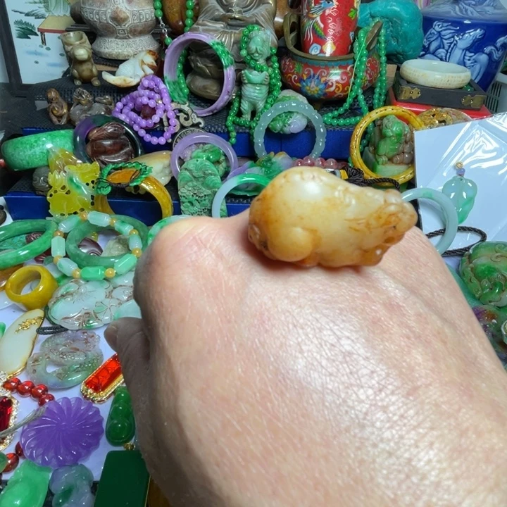 滴血莲花菩提吊坠