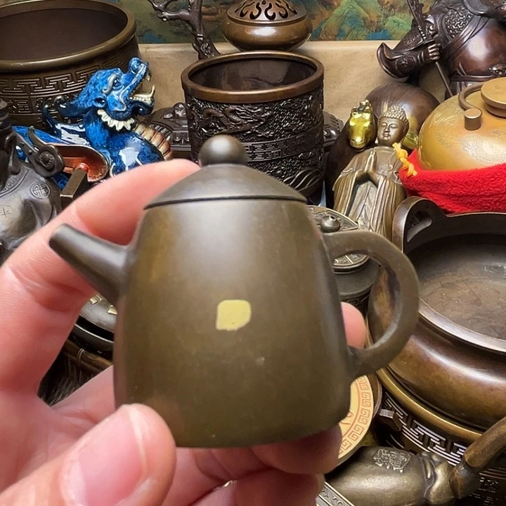 精美铜器批发档口