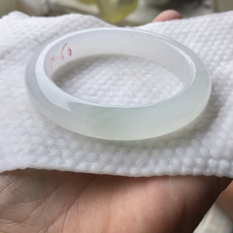 石英质玉（金丝玉）未镶嵌手镯加工定制