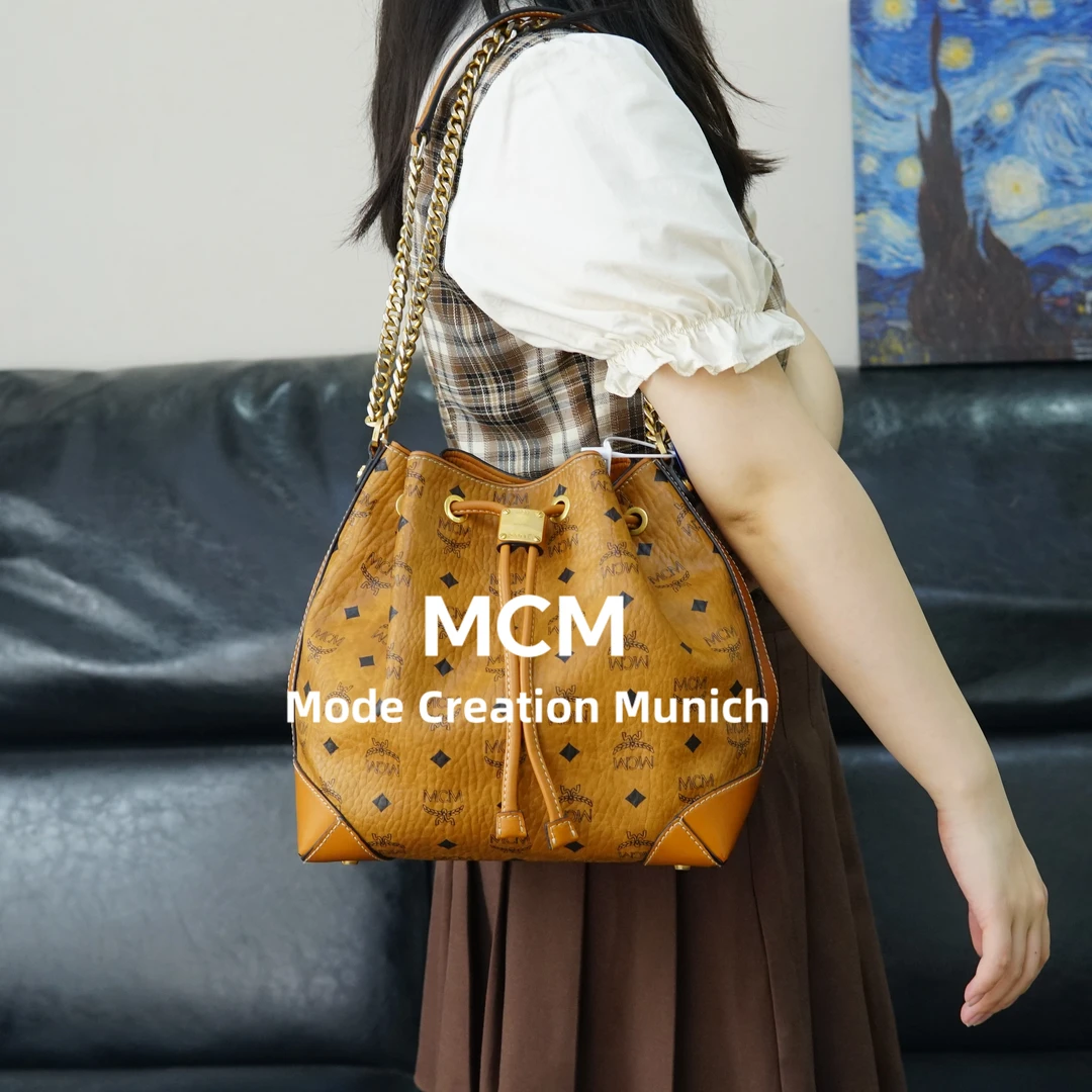 95新 MCM 干邑色链条抽绳水桶/EE05810057/0057