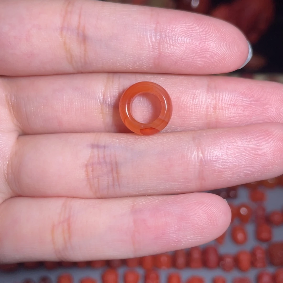 南红玛瑙未镶嵌冰飘跑环7.3mm