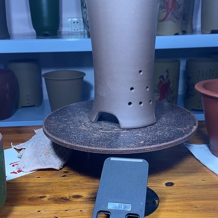 紫砂花盆我也不知道我在想什么了