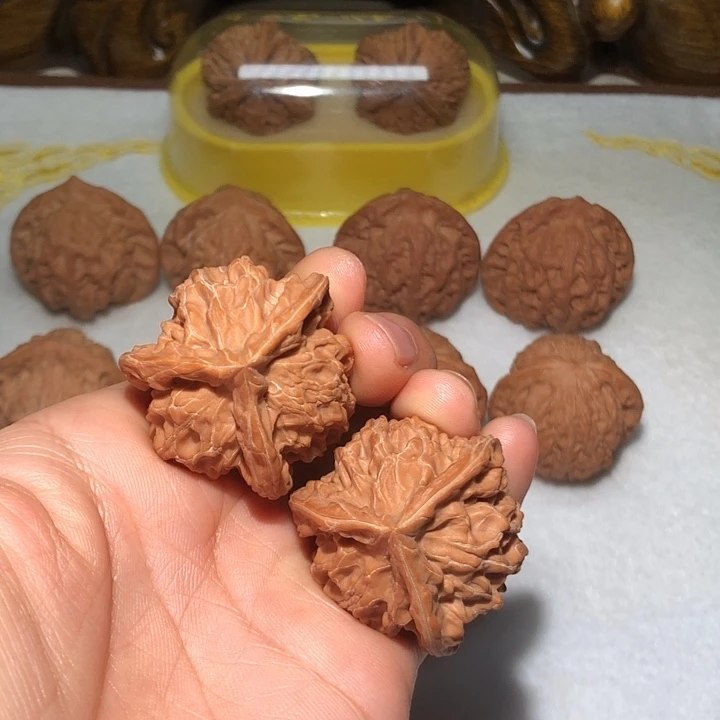 把件文玩核桃37盘山三棱