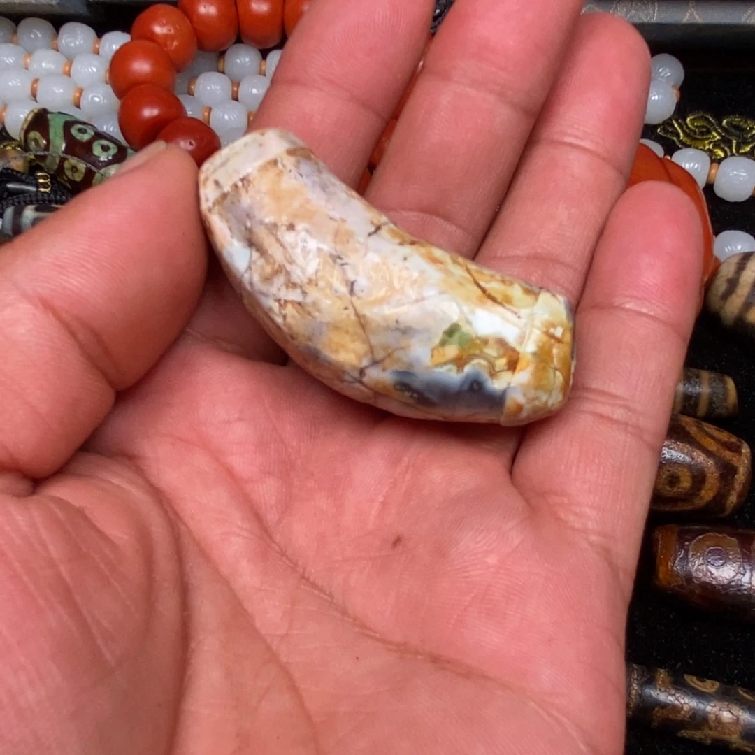白玉菩提手串阿*吊坠