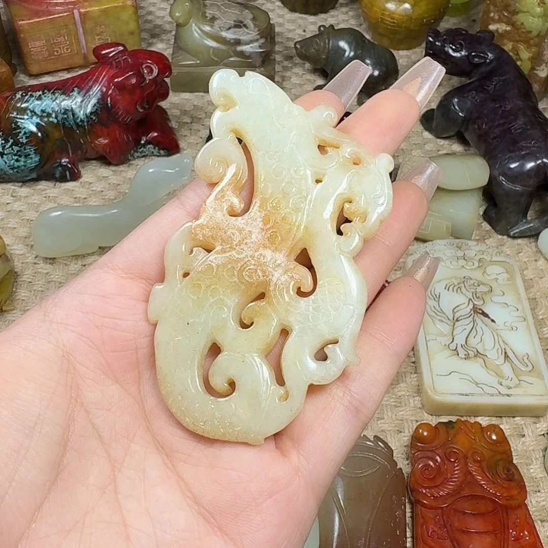 白玉菩提吊坠梅****゛挂件