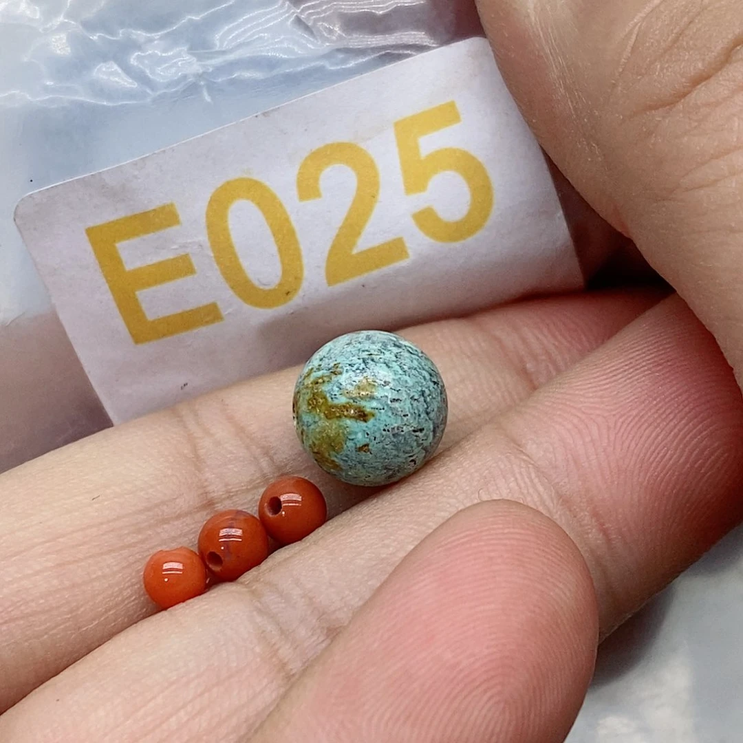 南红玛瑙未镶嵌珠宝奇石