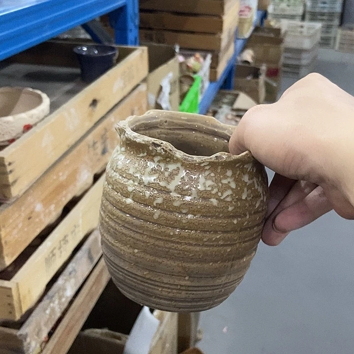 花盆单场满9.9发货9.5*10.5