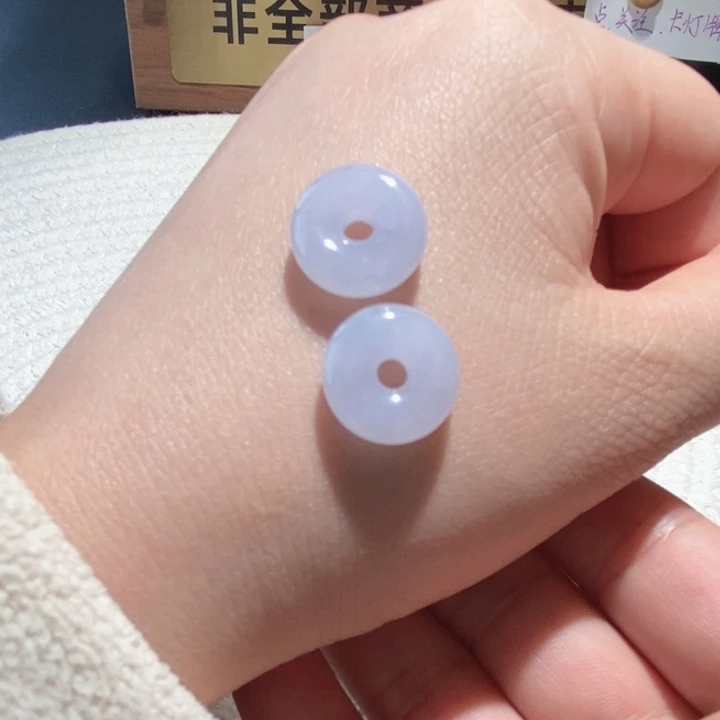 翡翠未镶嵌耳饰翡翠A货