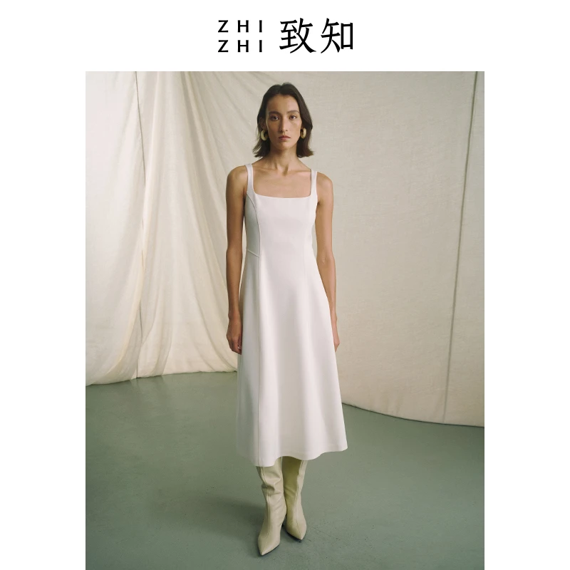 无梦令 A字方领连衣裙2024年新款长款高级ZZ2DSWLW028