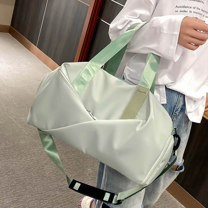 新款干湿分离大容量瑜伽健身运动包便携手提斜跨收纳多隔层设计