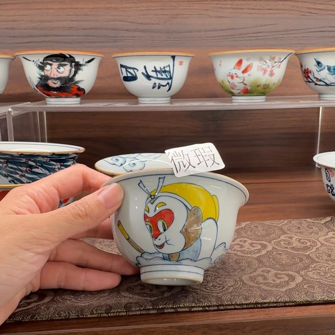釉下手绘茶具微瑕
