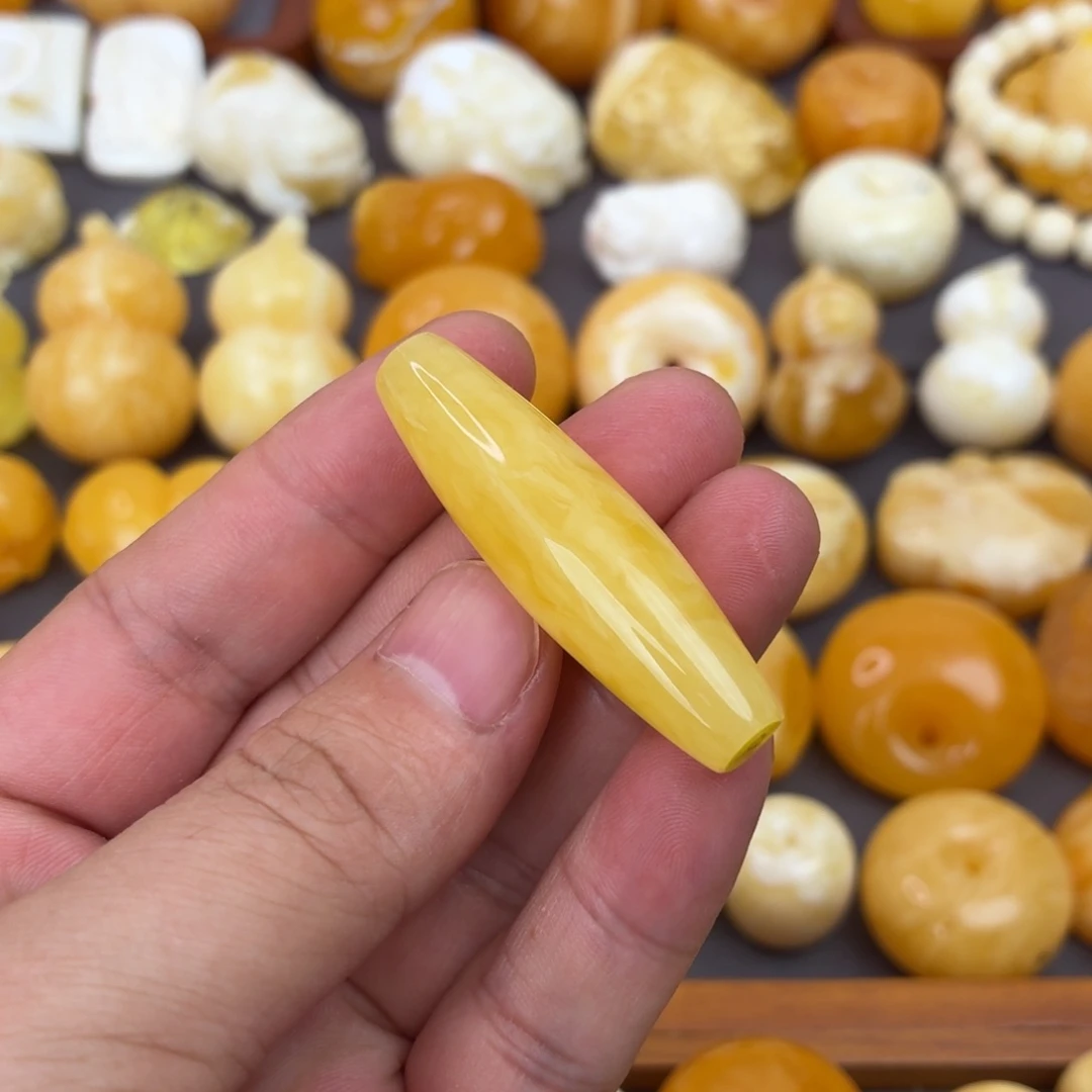 蜜蜡未镶嵌吊坠(不含链)