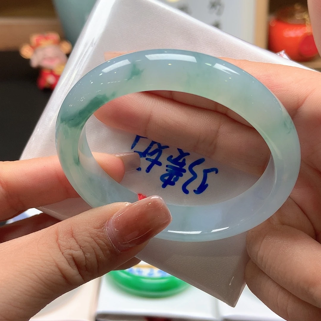 翡翠未镶嵌手镯41号贵妃