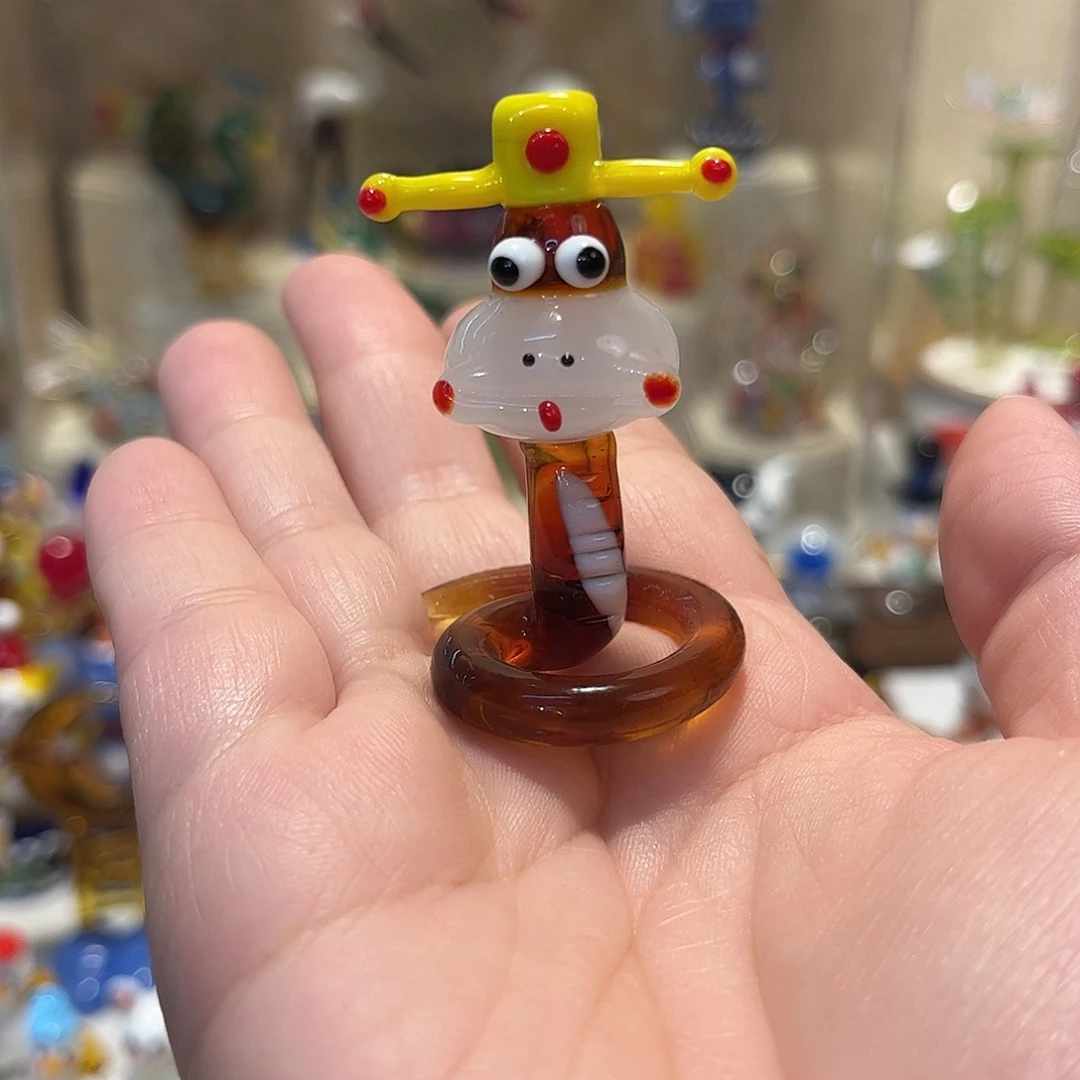手工艺品琉璃官帽蛇